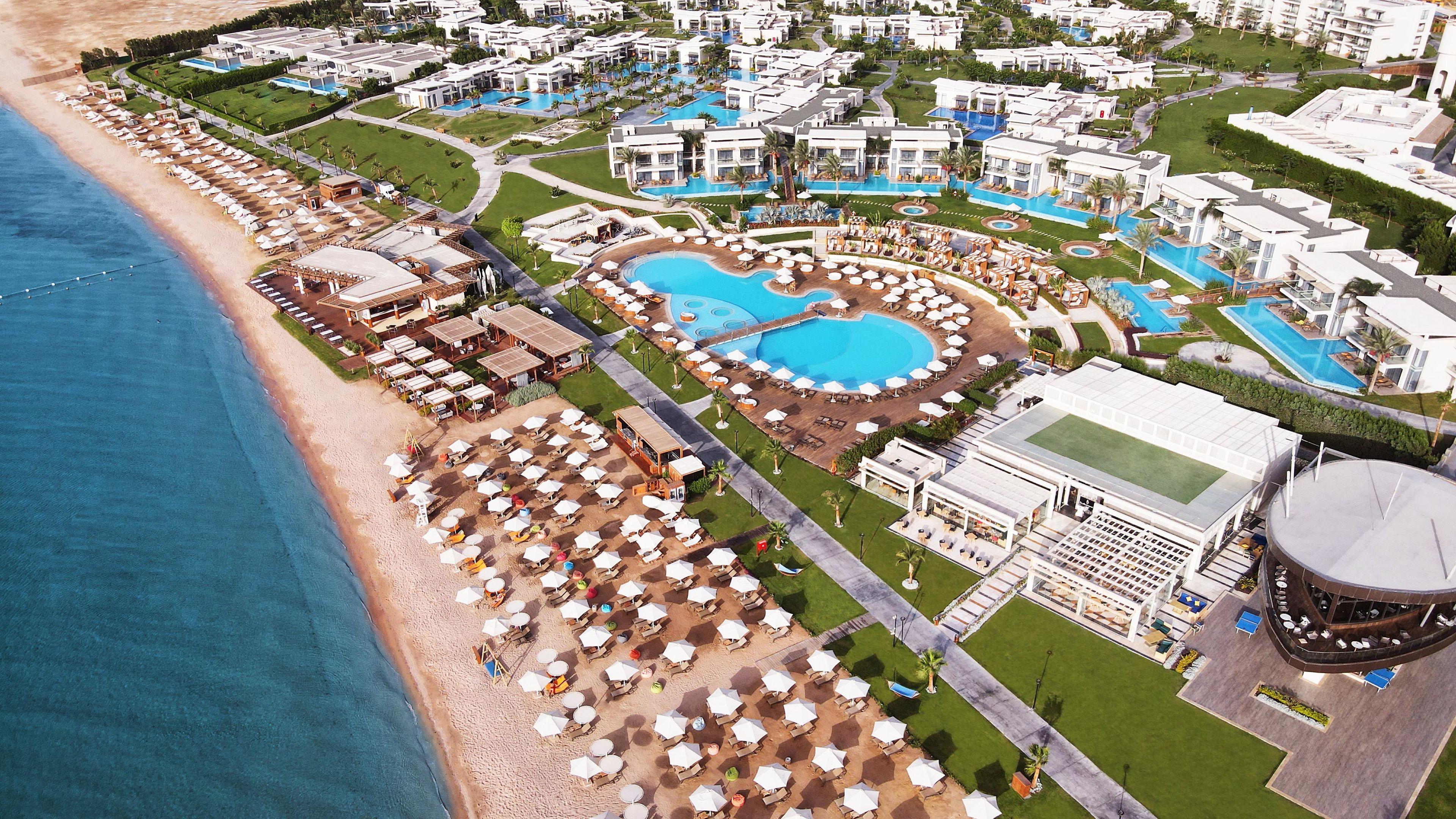 Rixos Premium Magawish Suites Villas