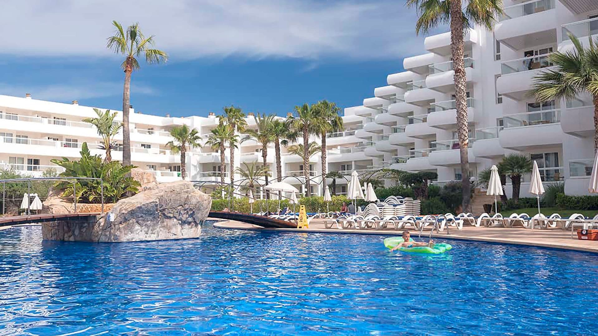 Hotel Image 2