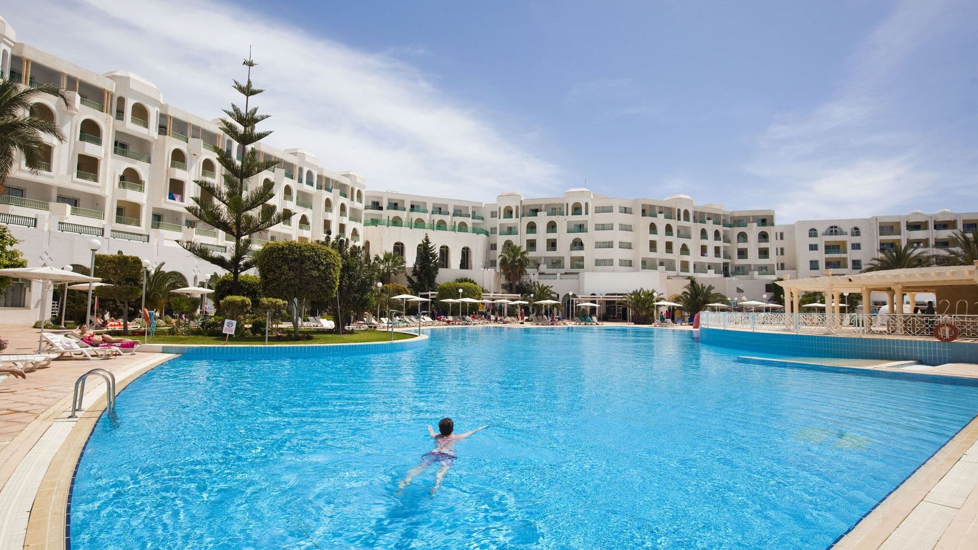 Hotel Image 2