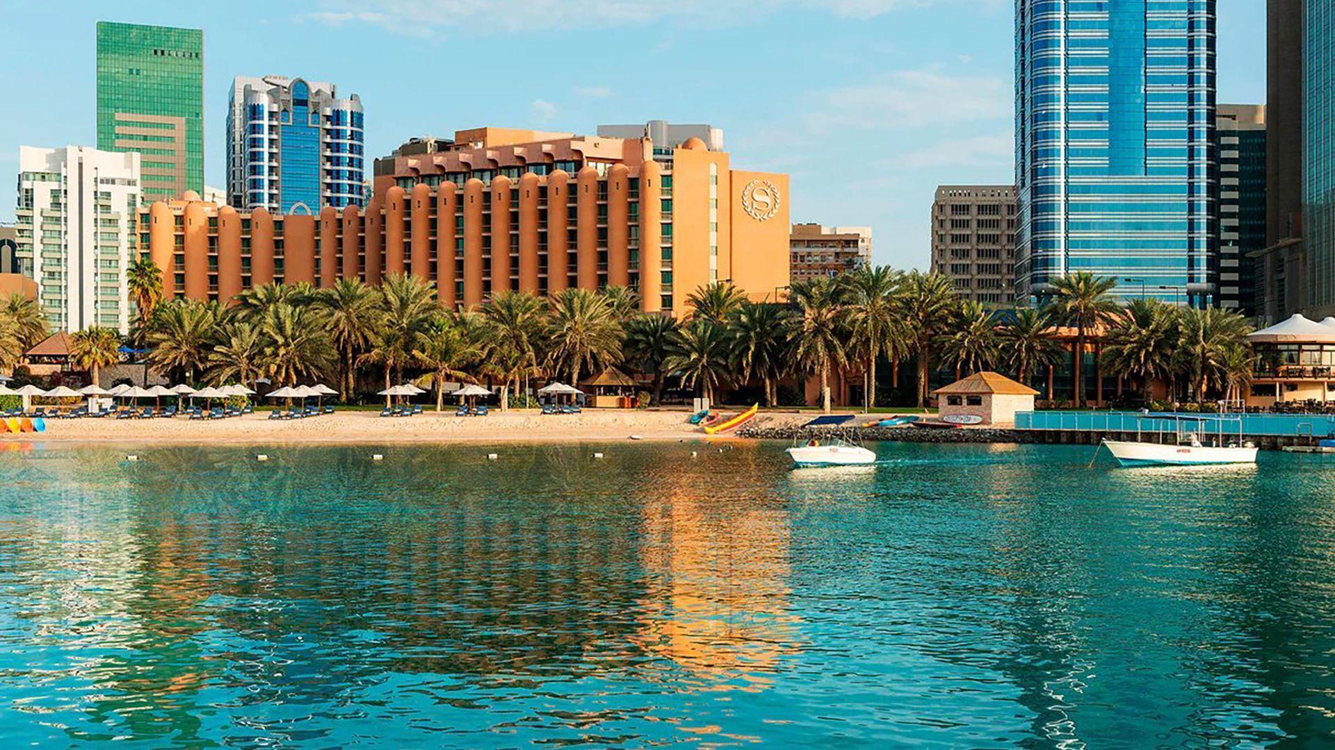 Sheraton Abu Dhabi Hotel Resort