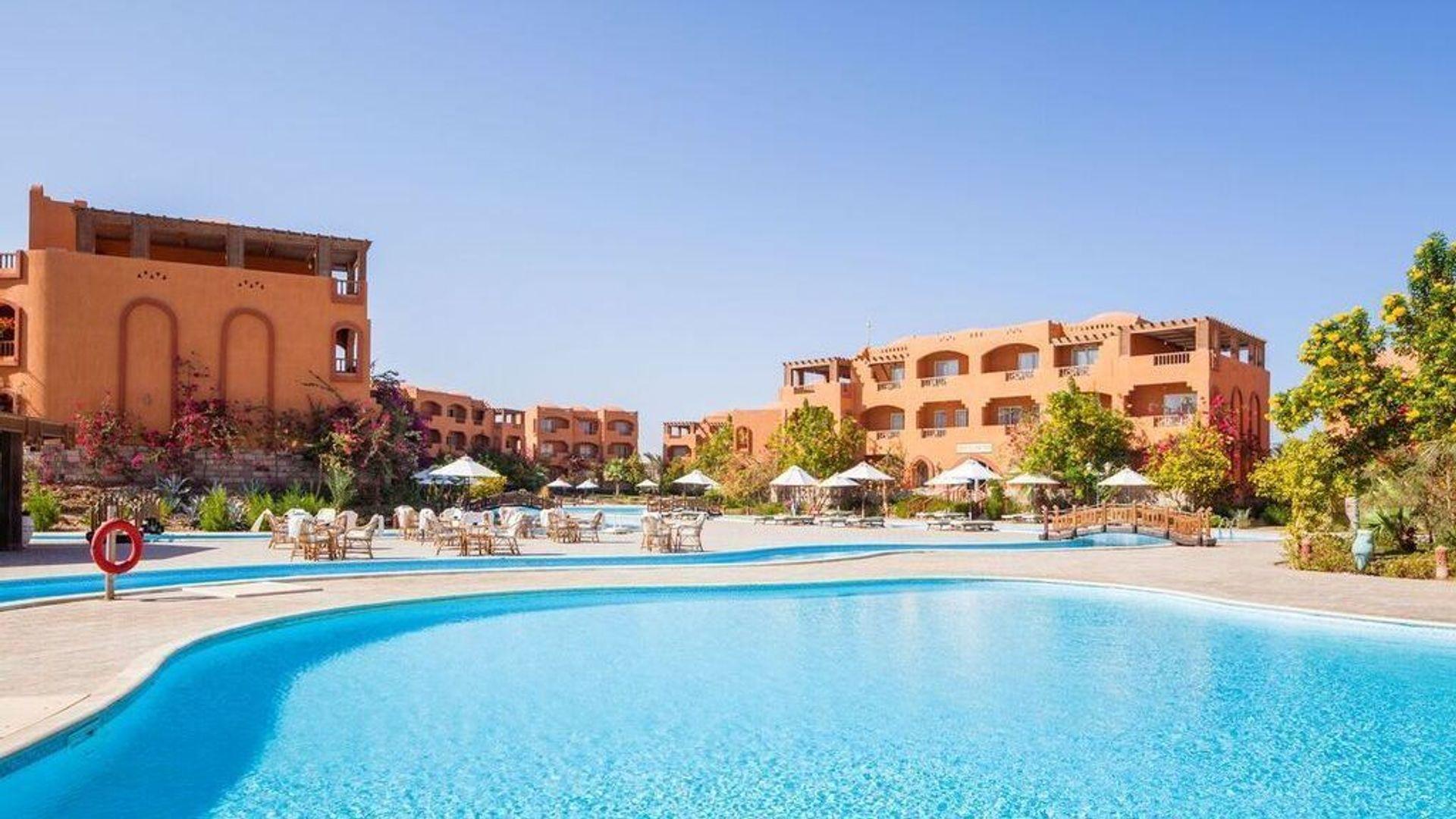 Dream Lagoon & Aqua Park Resort