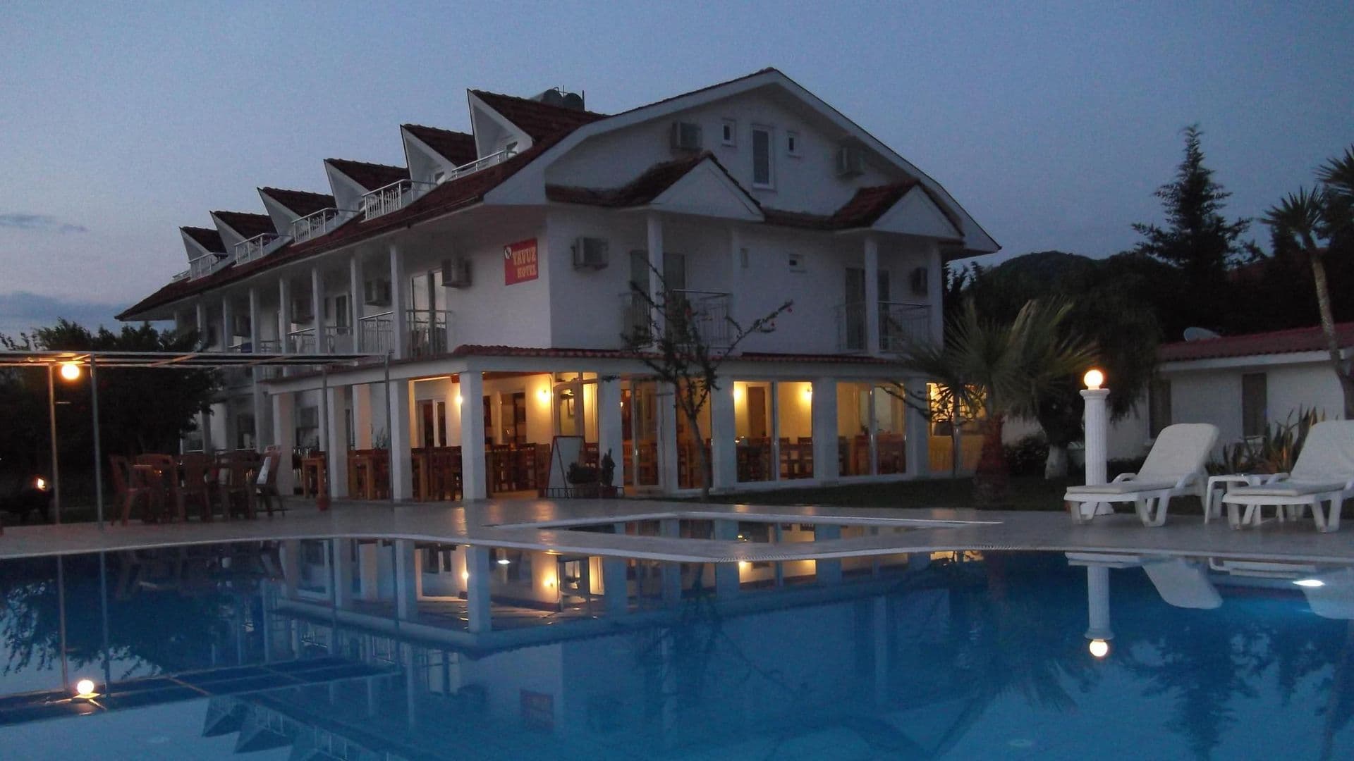 Yavuz Hotel