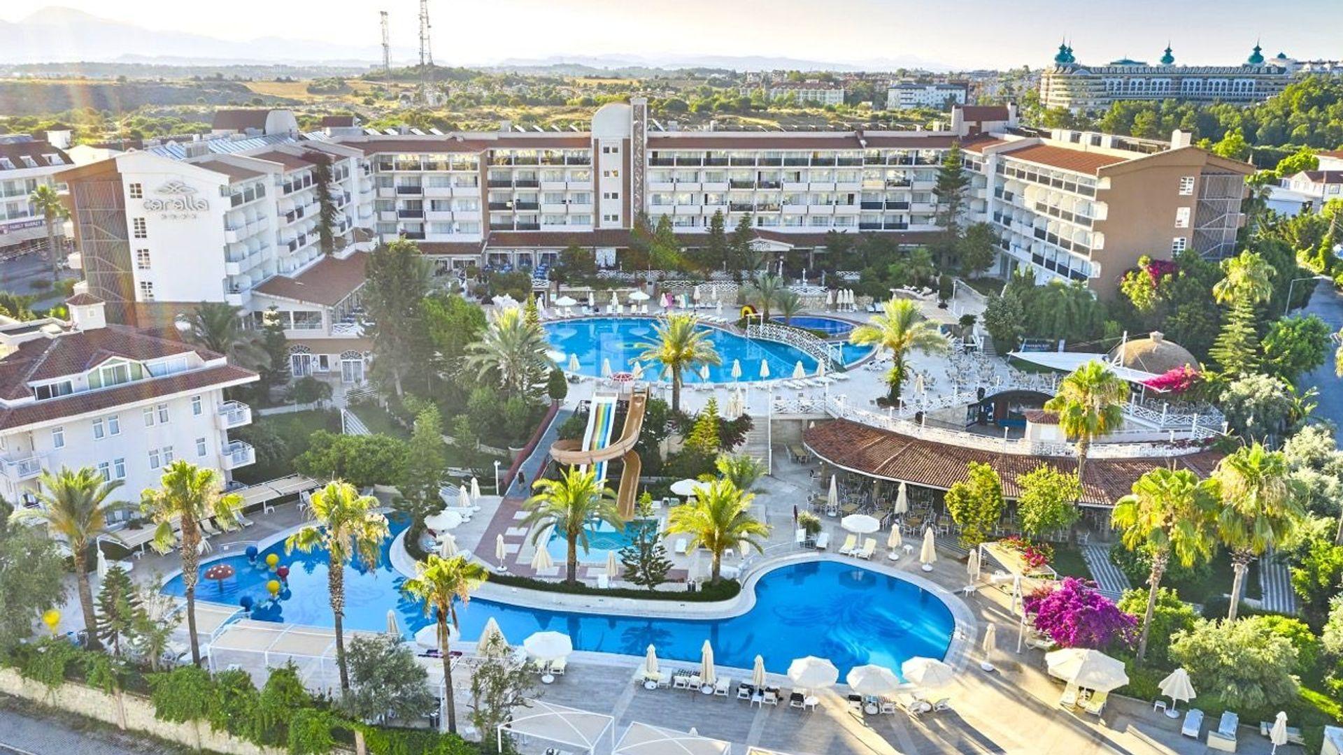 Seaden Corolla Hotel