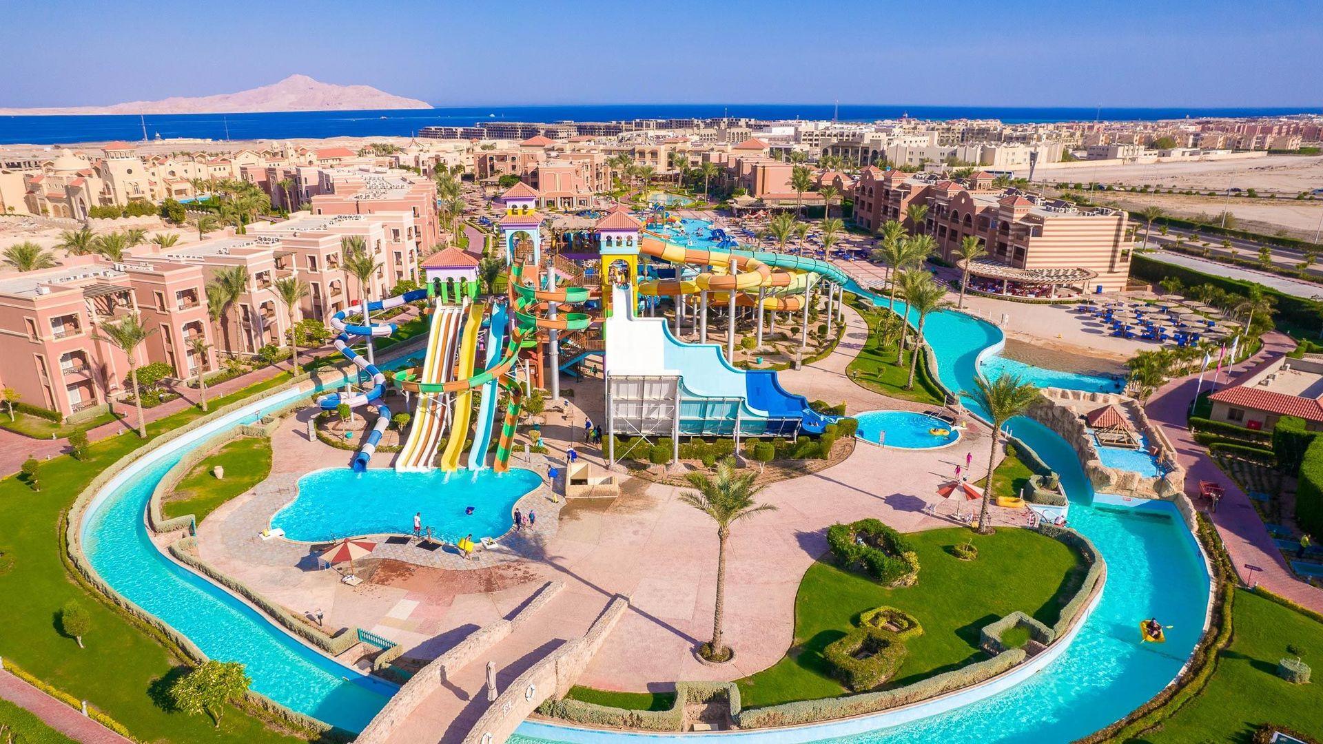Charmillion Club Aqua Park
