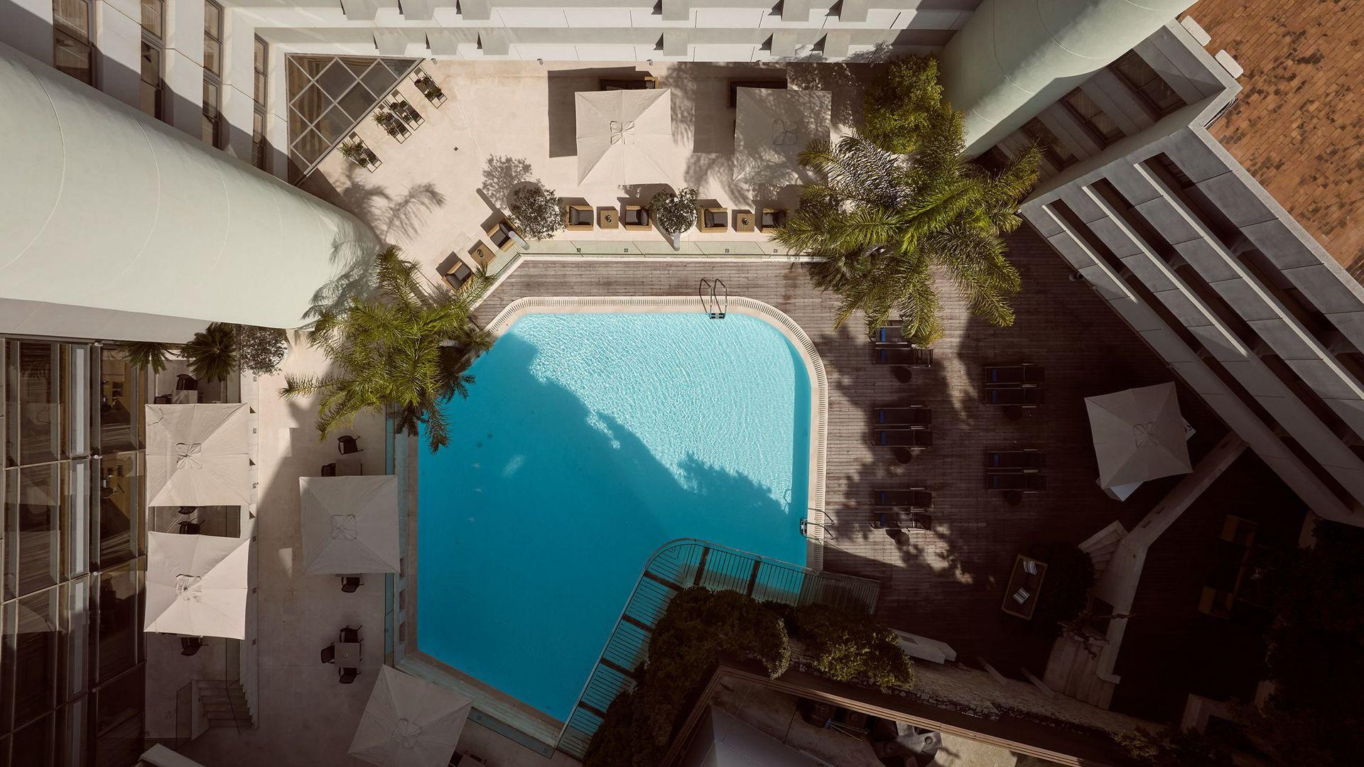 Galaxy Hotel
