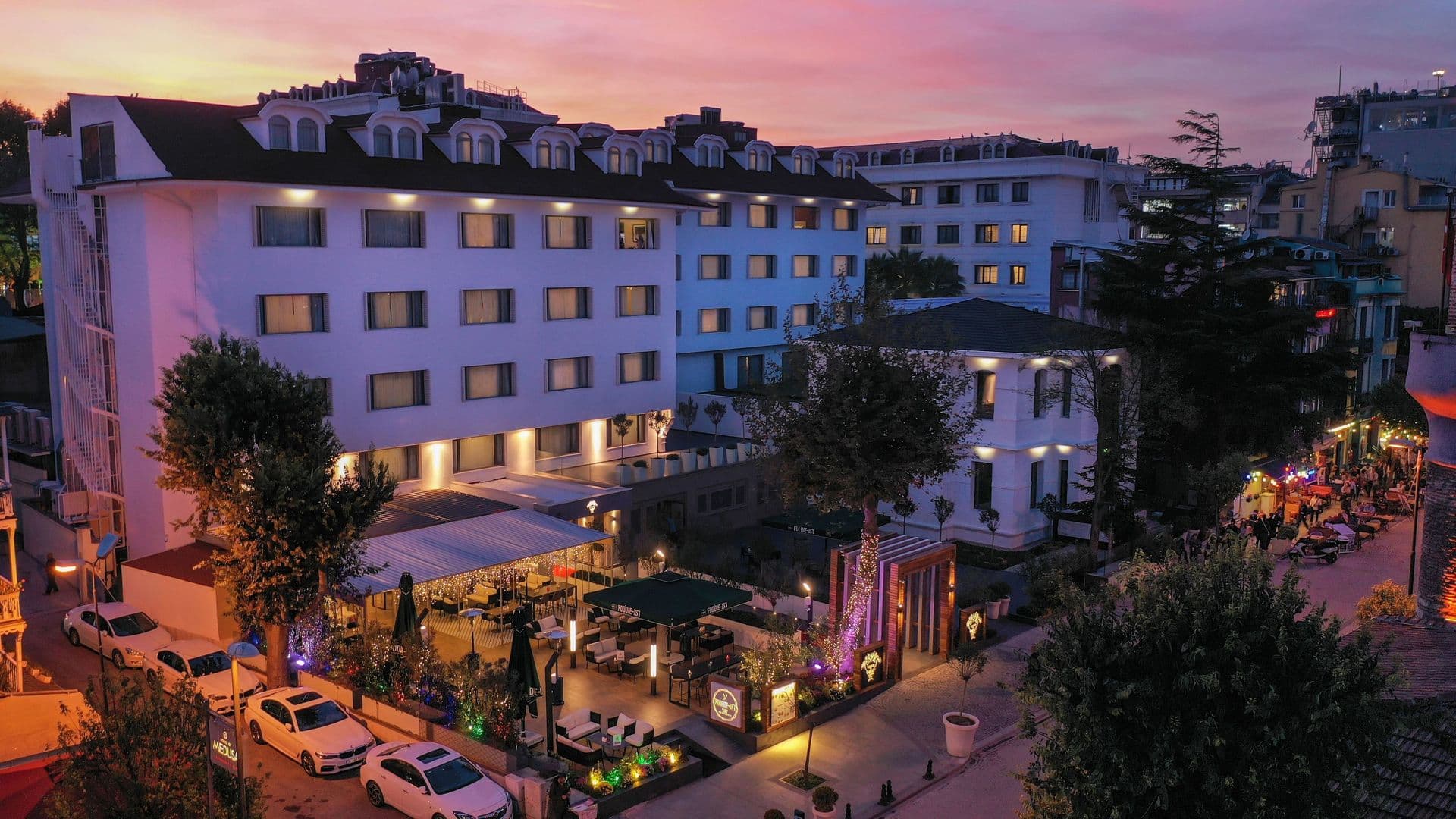 Hotel Image 2