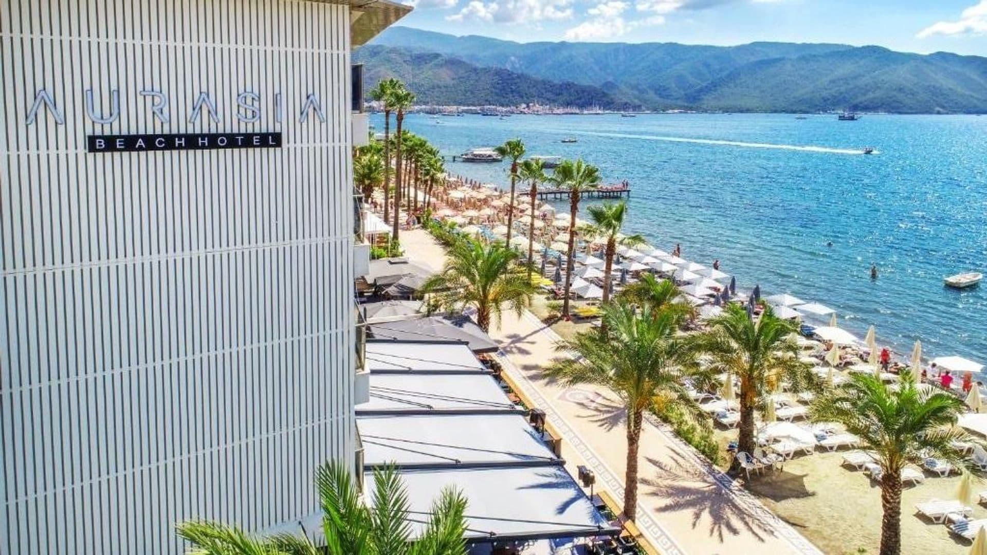 Aurasia Beach Hotel