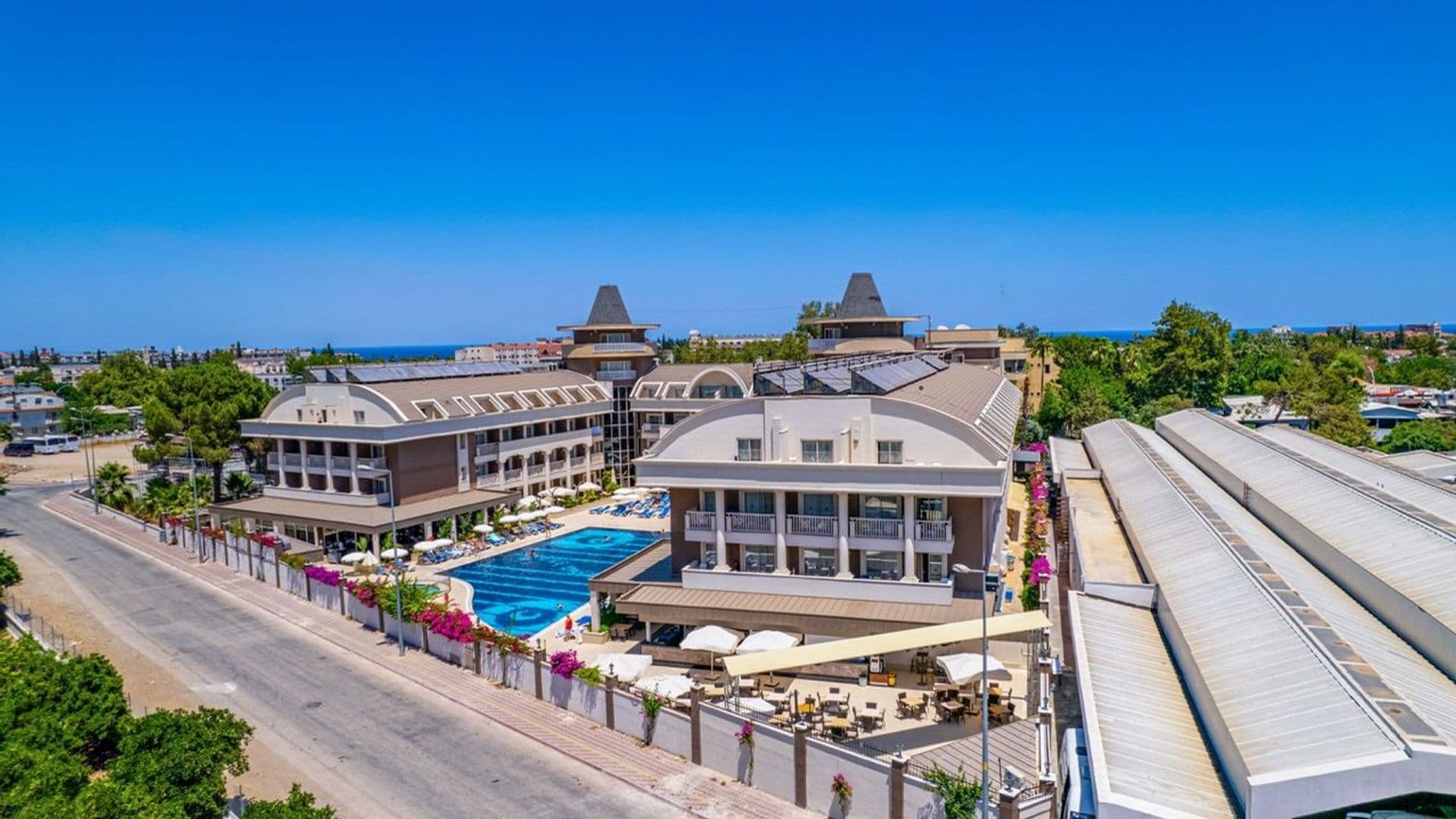 Hotel Image 2