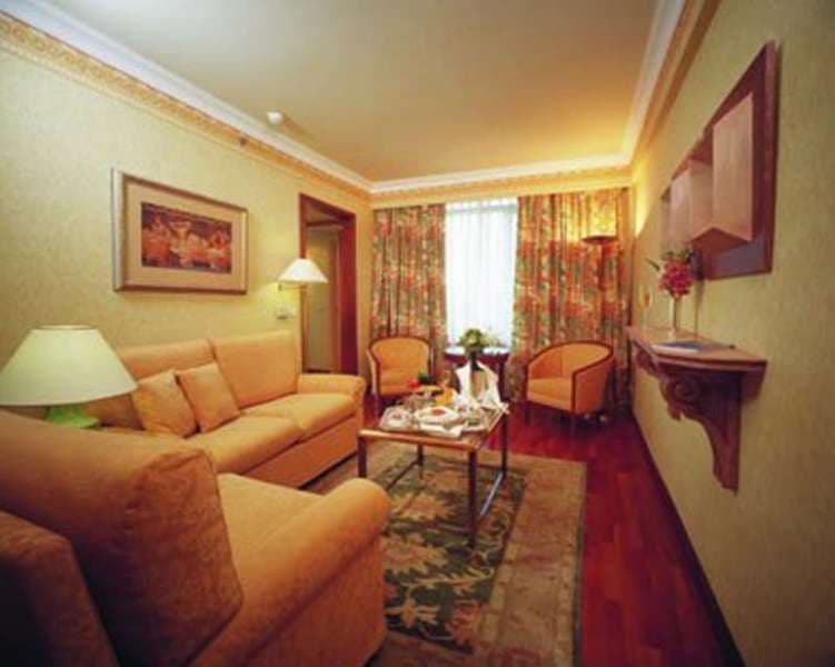 Radisson Blu Park Hotel, Athens