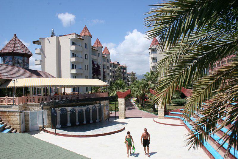 Club Sun Heaven Hotel