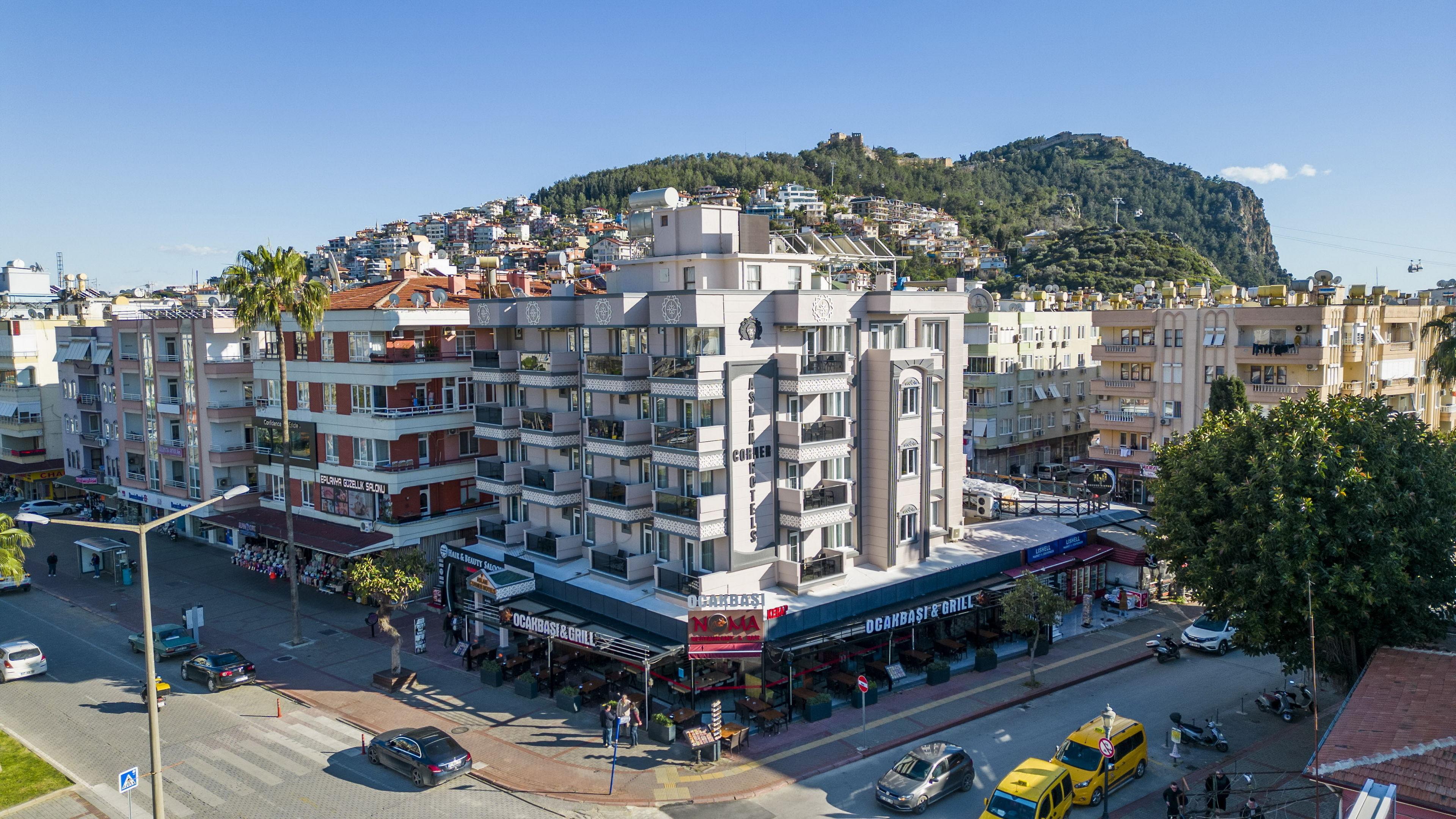 Aslan Corner Hotel