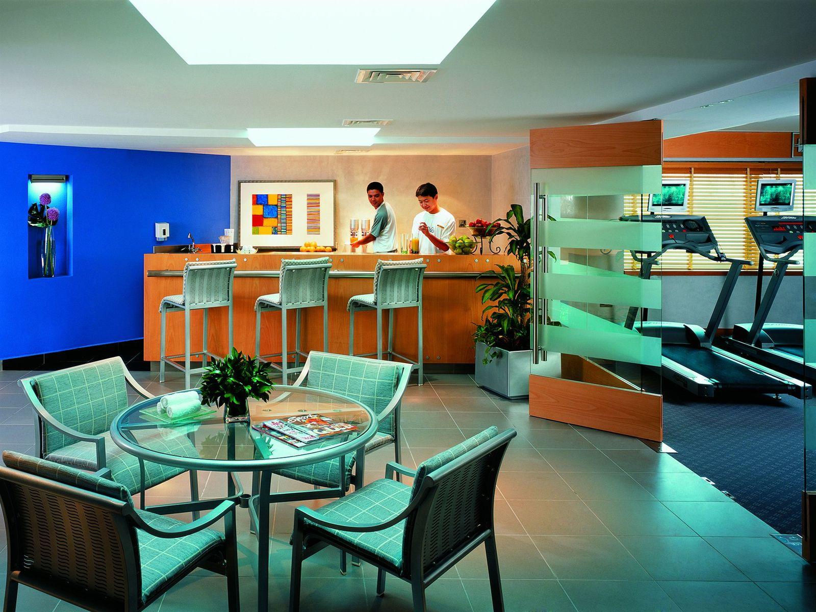 Ramada Plaza by Wyndham Dubai Deira