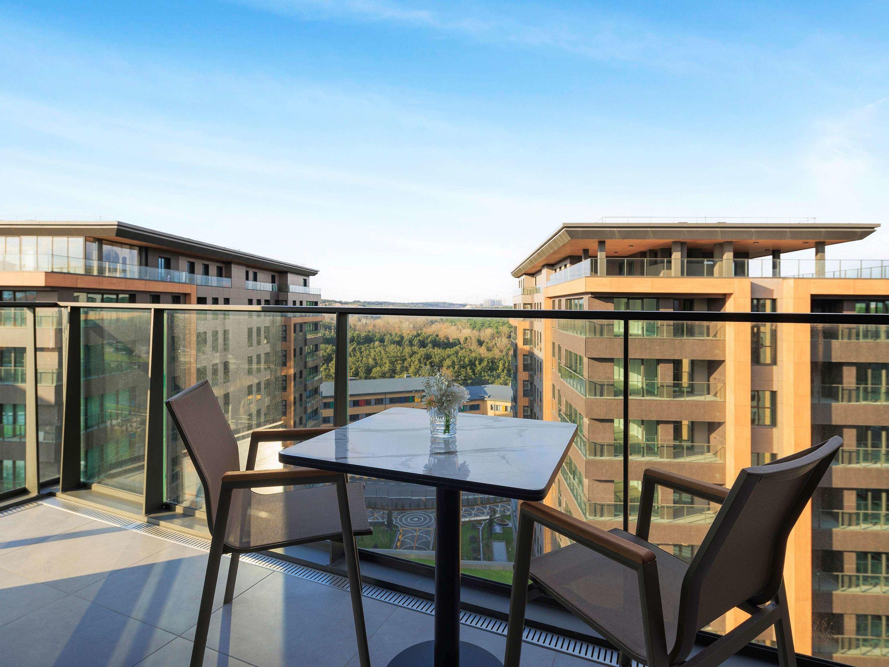 Mövenpick Living Istanbul Çamlivadi