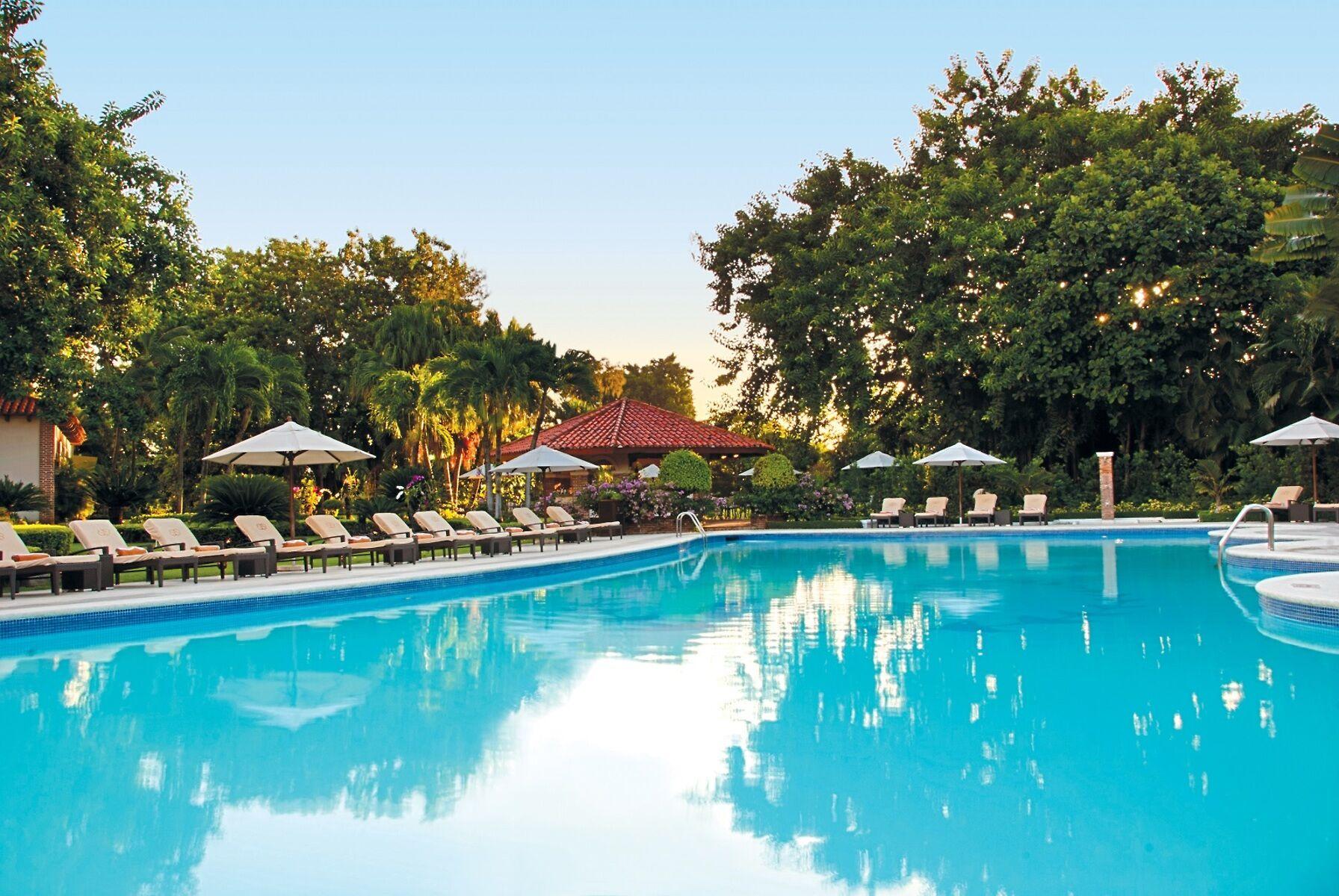 El Embajador A Royal Hideaway Hotel