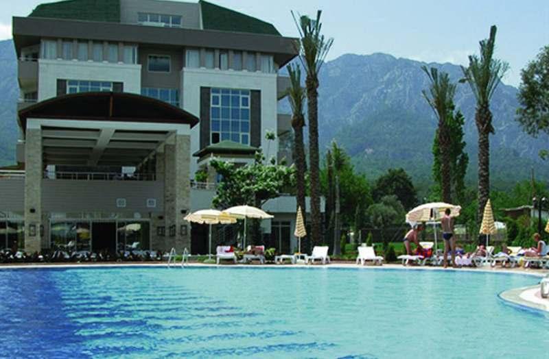 Armas Gül Beach