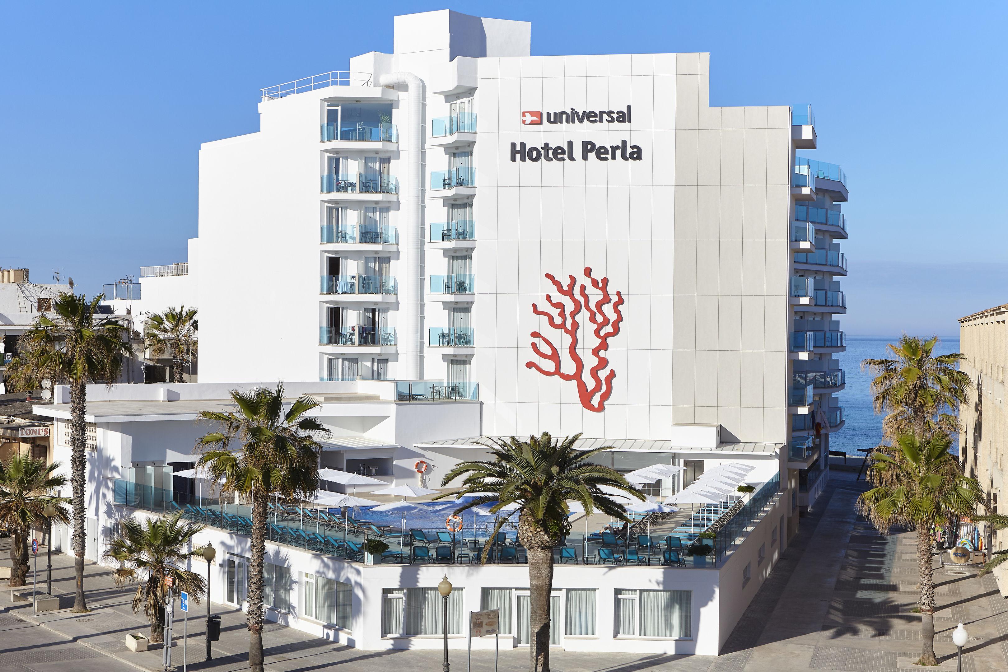 Universal Hotel Perla