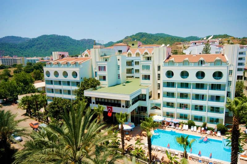 Hotel Image 2