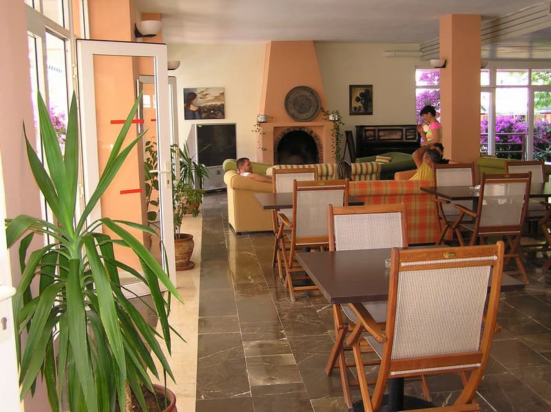 Hotel Image 2