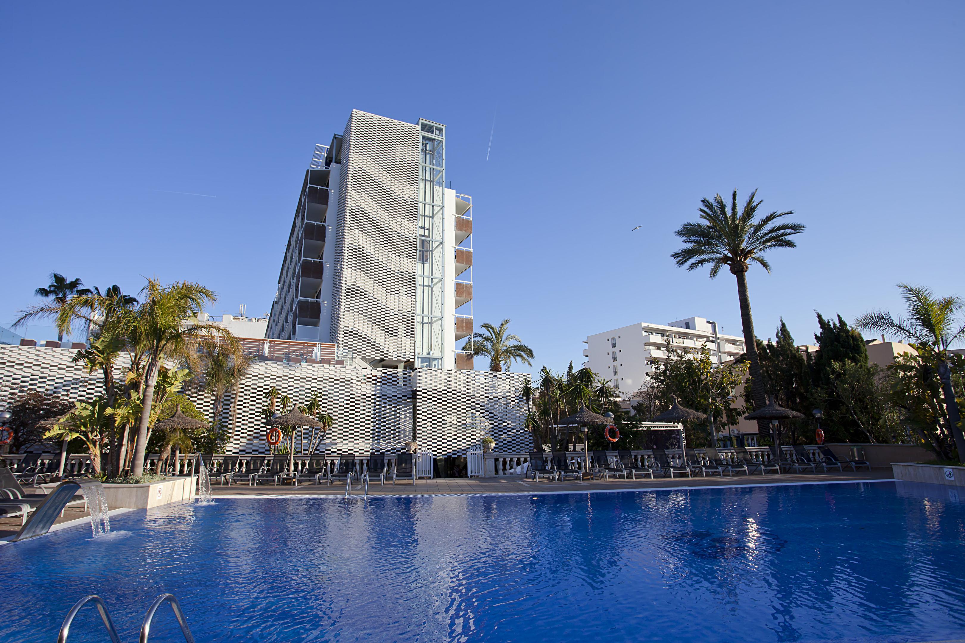 Bahia De Alcudia Hotel Spa