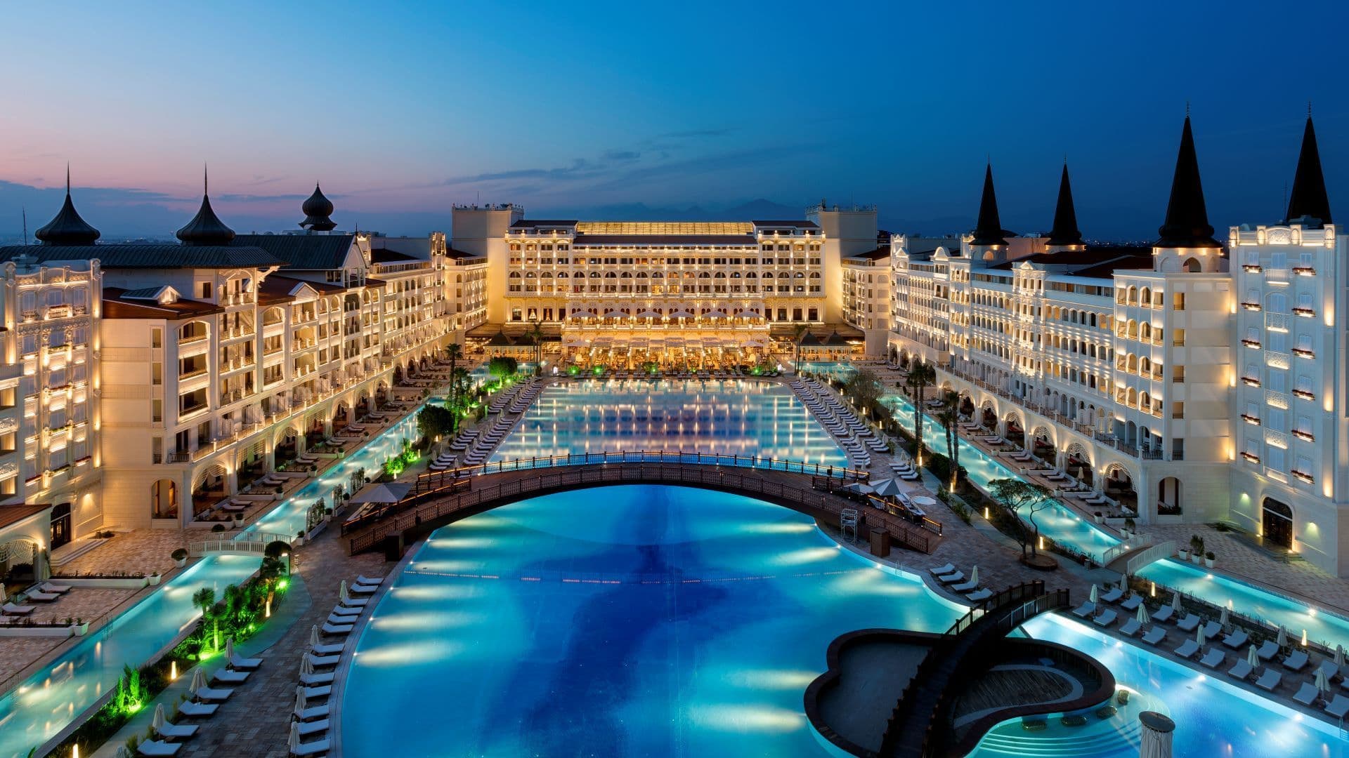 Mardan Palace