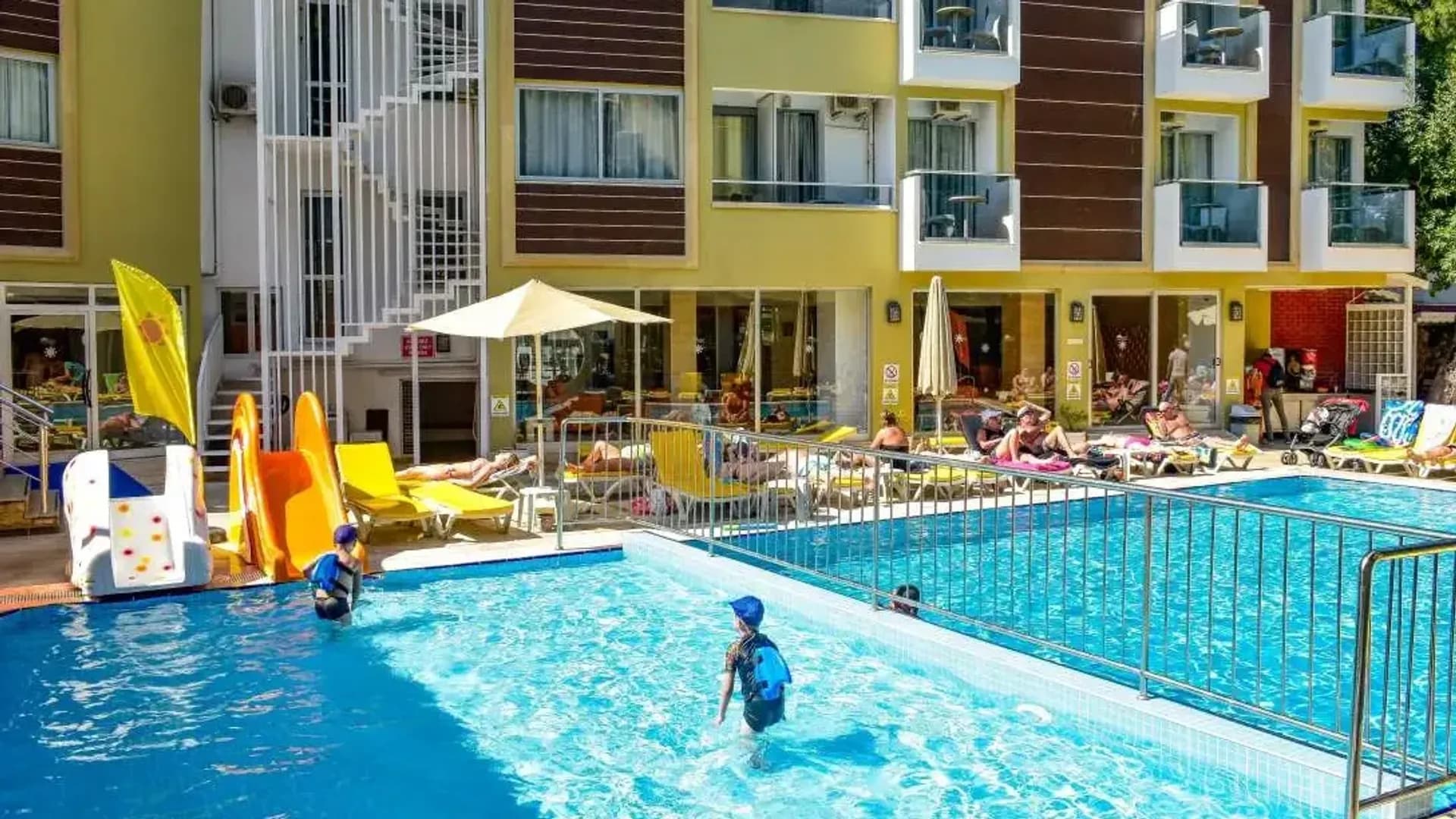 Hotel Image 2