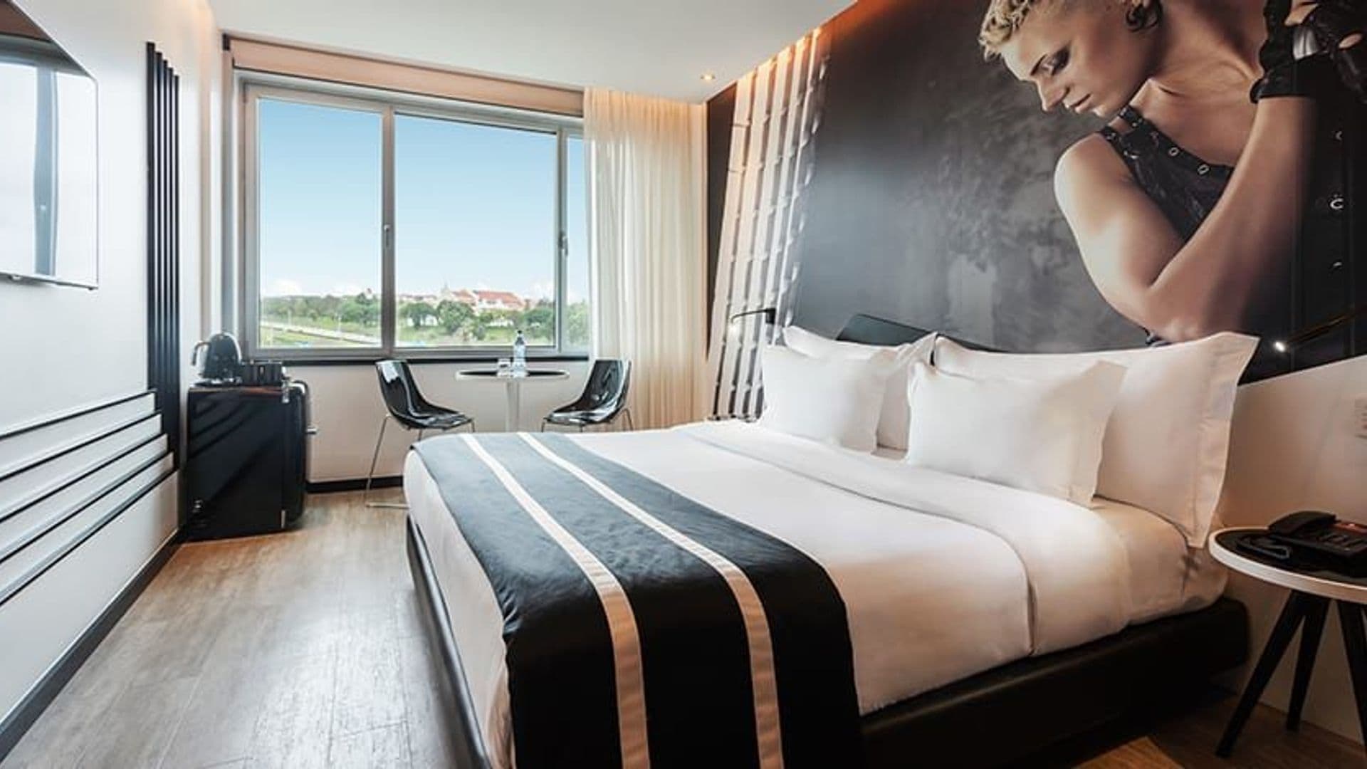 Hotel Image 2