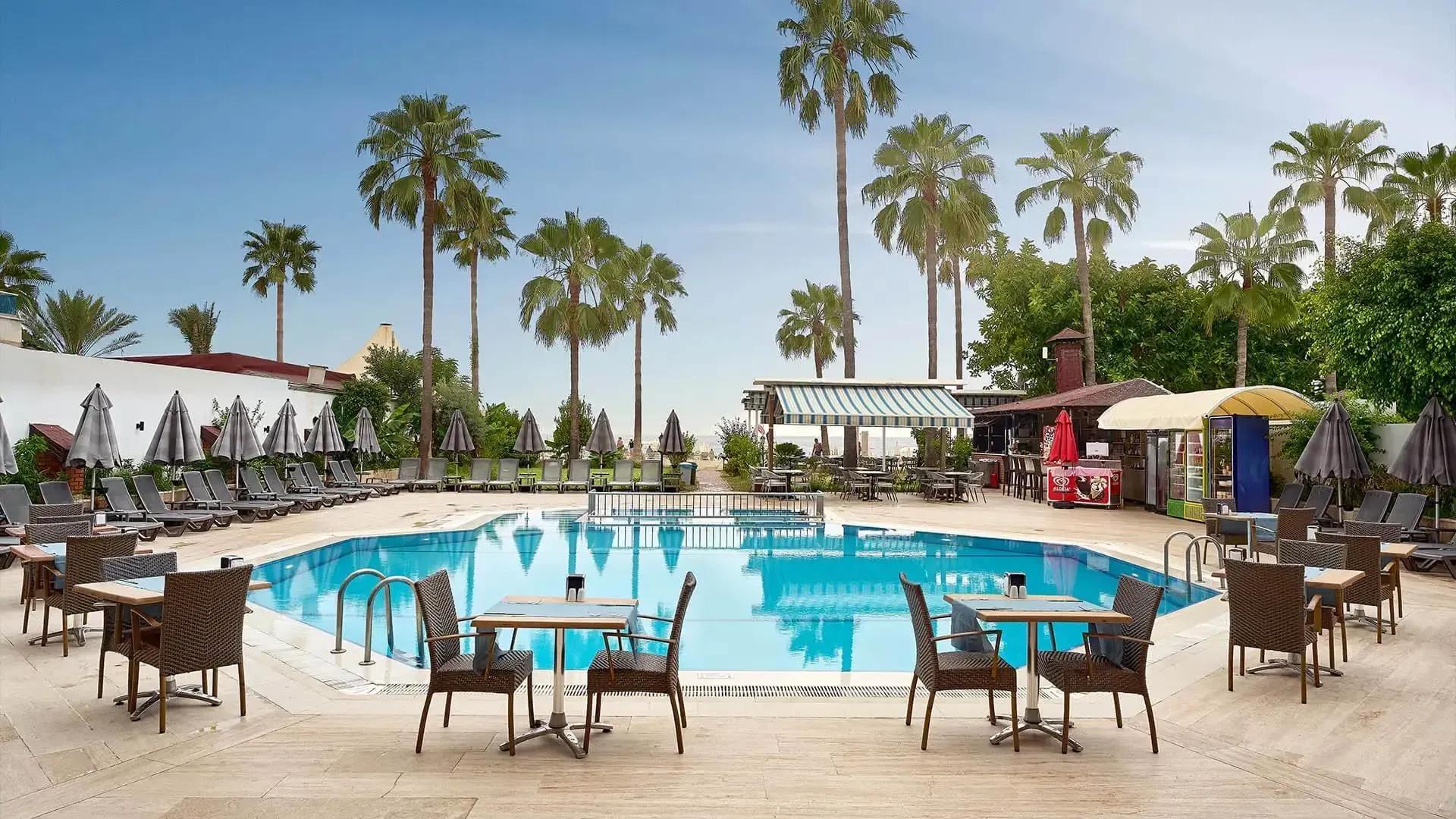 Elysee Beach Hotel