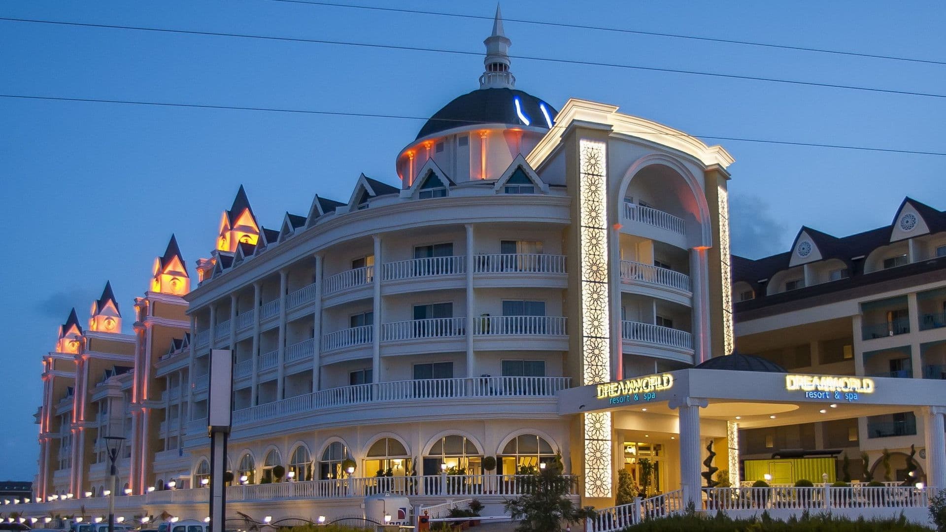 Dream World Palace