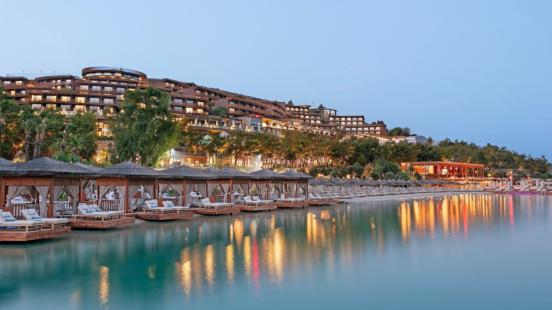 Titanic Luxury Collection Bodrum