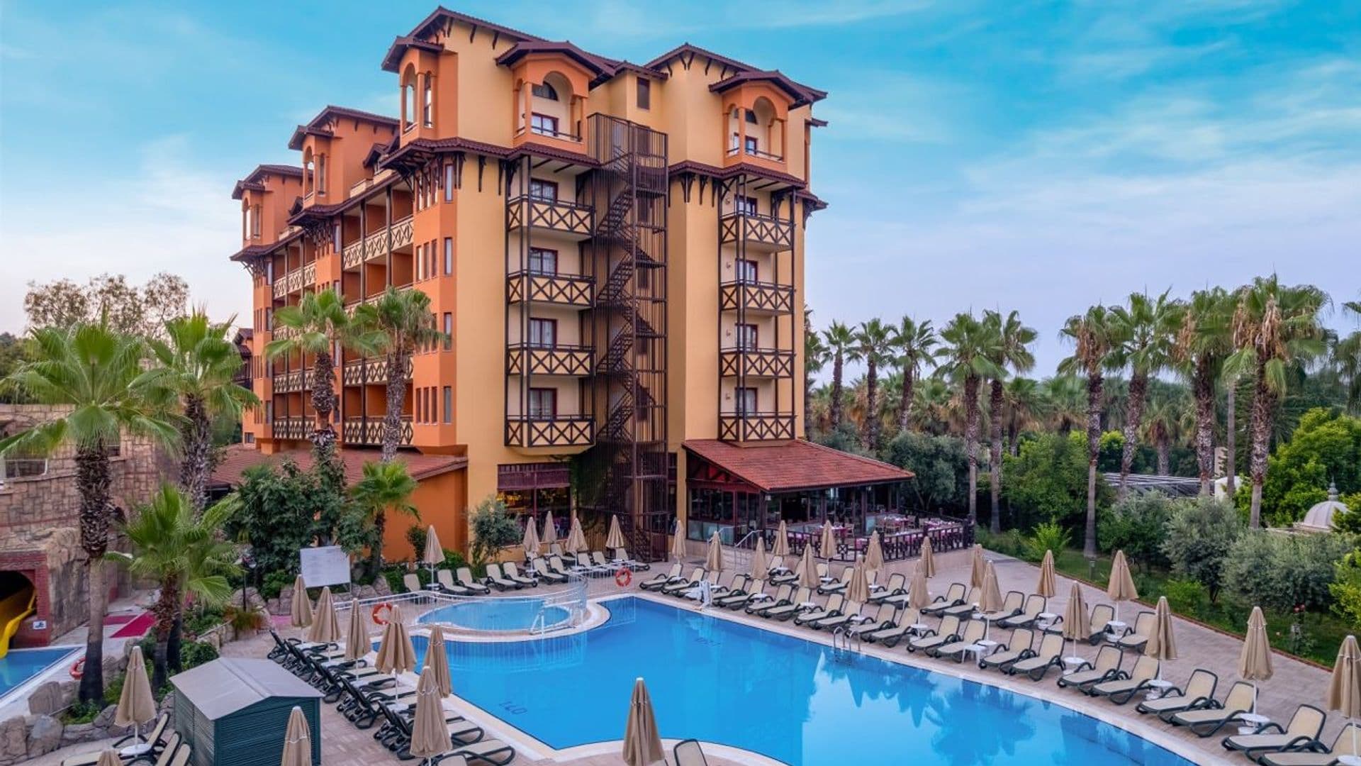 Villa Side Hotel