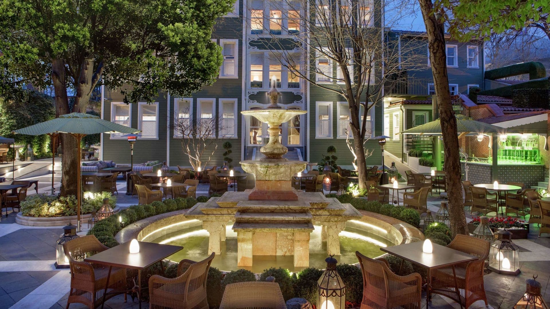 Hagia Sofia Mansions Istanbul, Curio Collection By Hilton