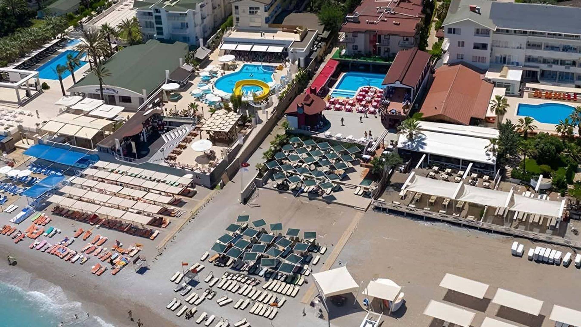 Aleria Belport Beach Hotel