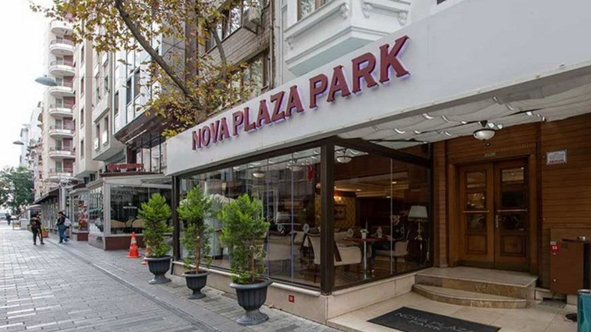 Nova Plaza Park Hotel