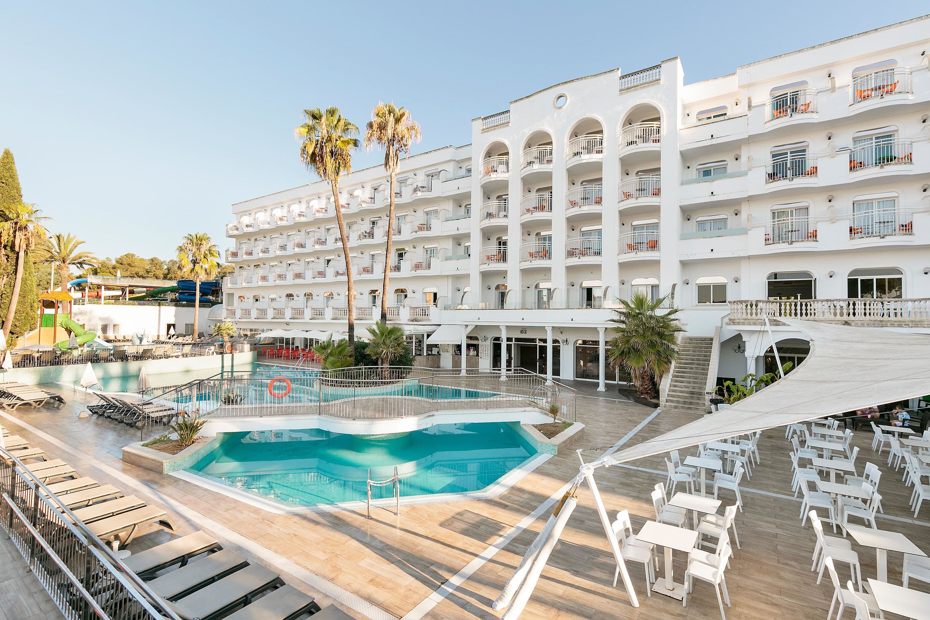 Hotel Image 2