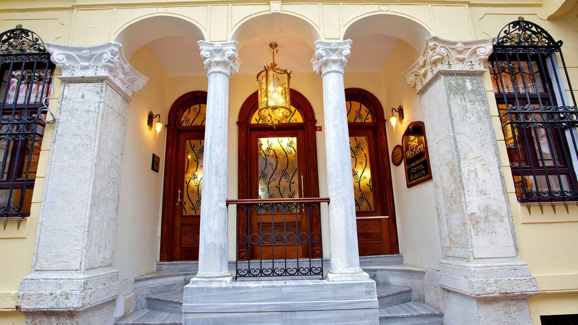 Hotel Image 2