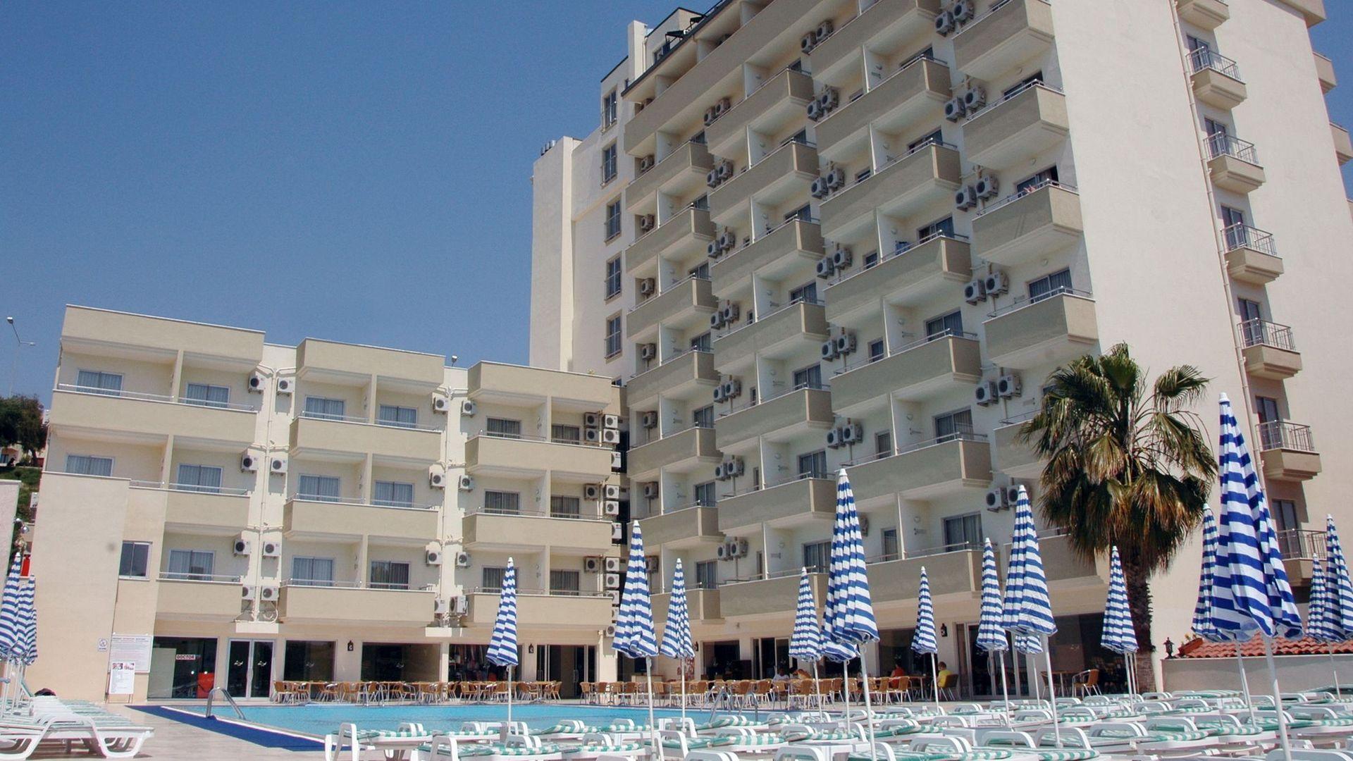 Sun Beach Hill Hotel