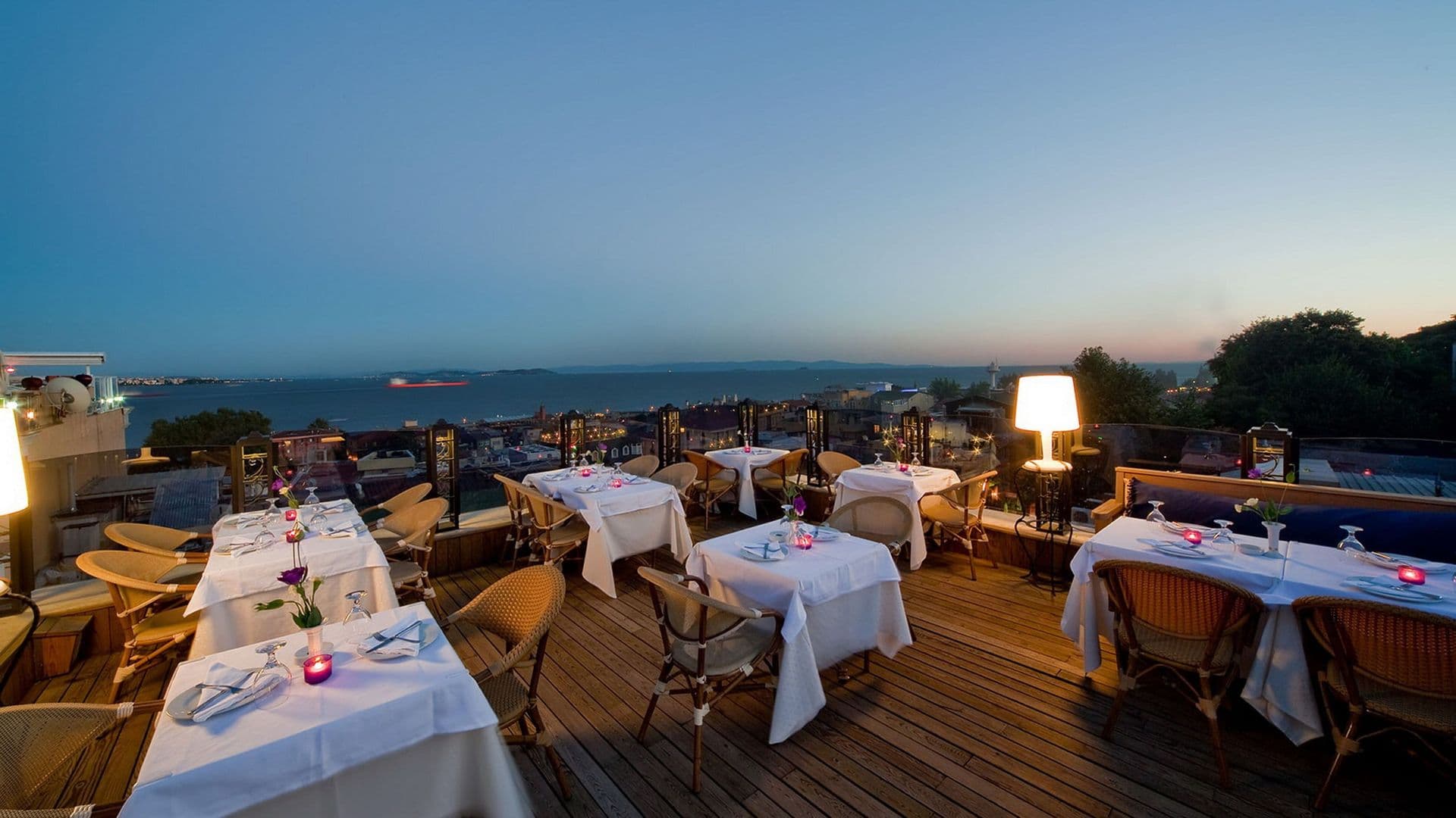 Glk Premier Regency Suites & Spa