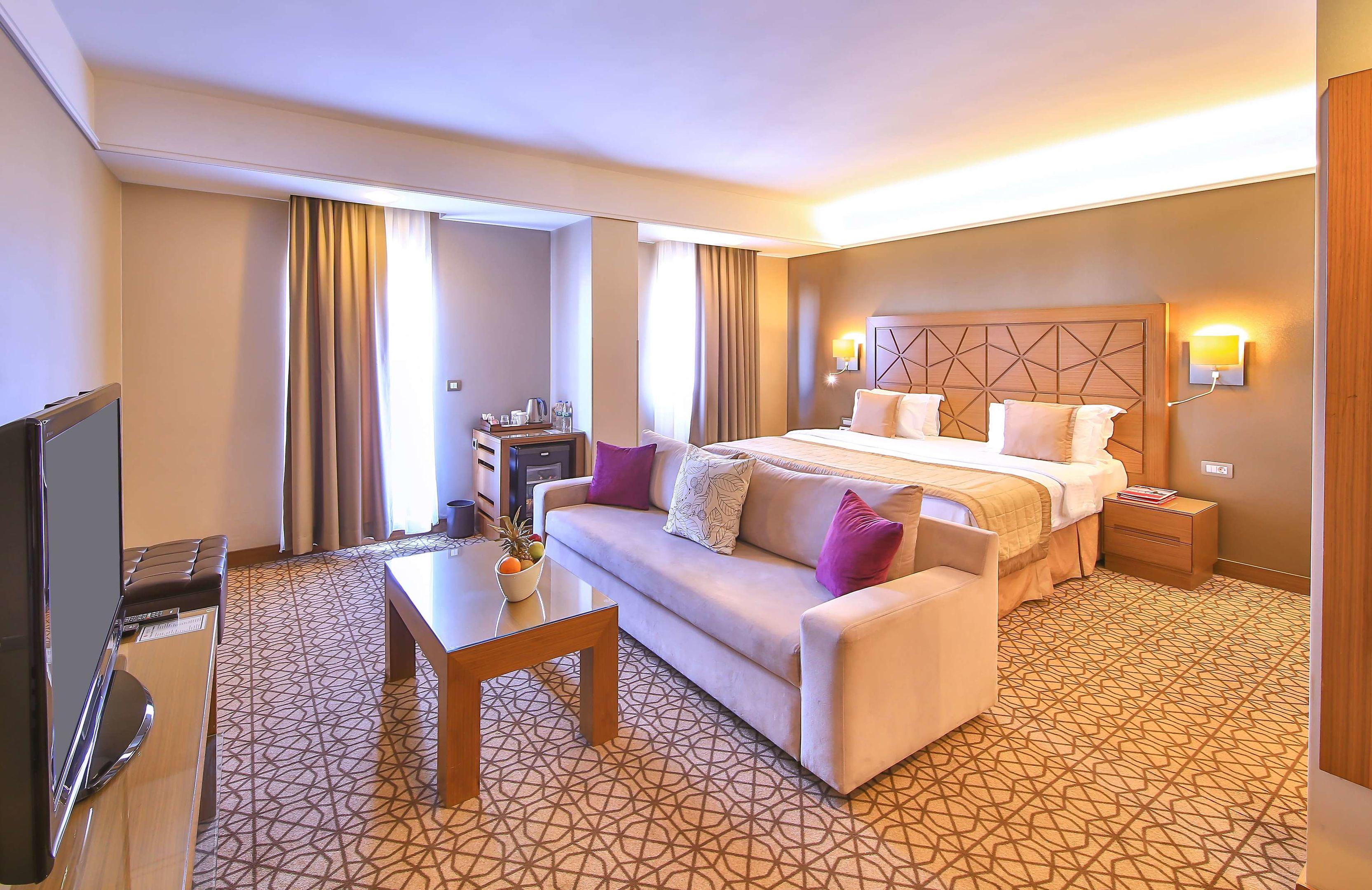 Ramada By Wyndham Istanbul Taksim