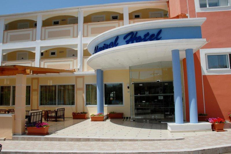 TUI SUNEO Tsilivi Admiral