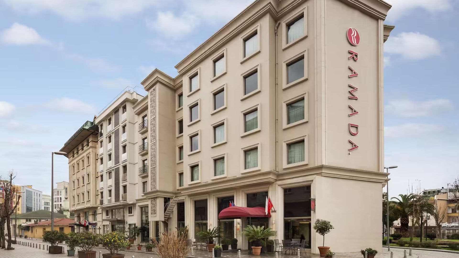 Ramada By Wyndham Istanbul Grand Bazaar