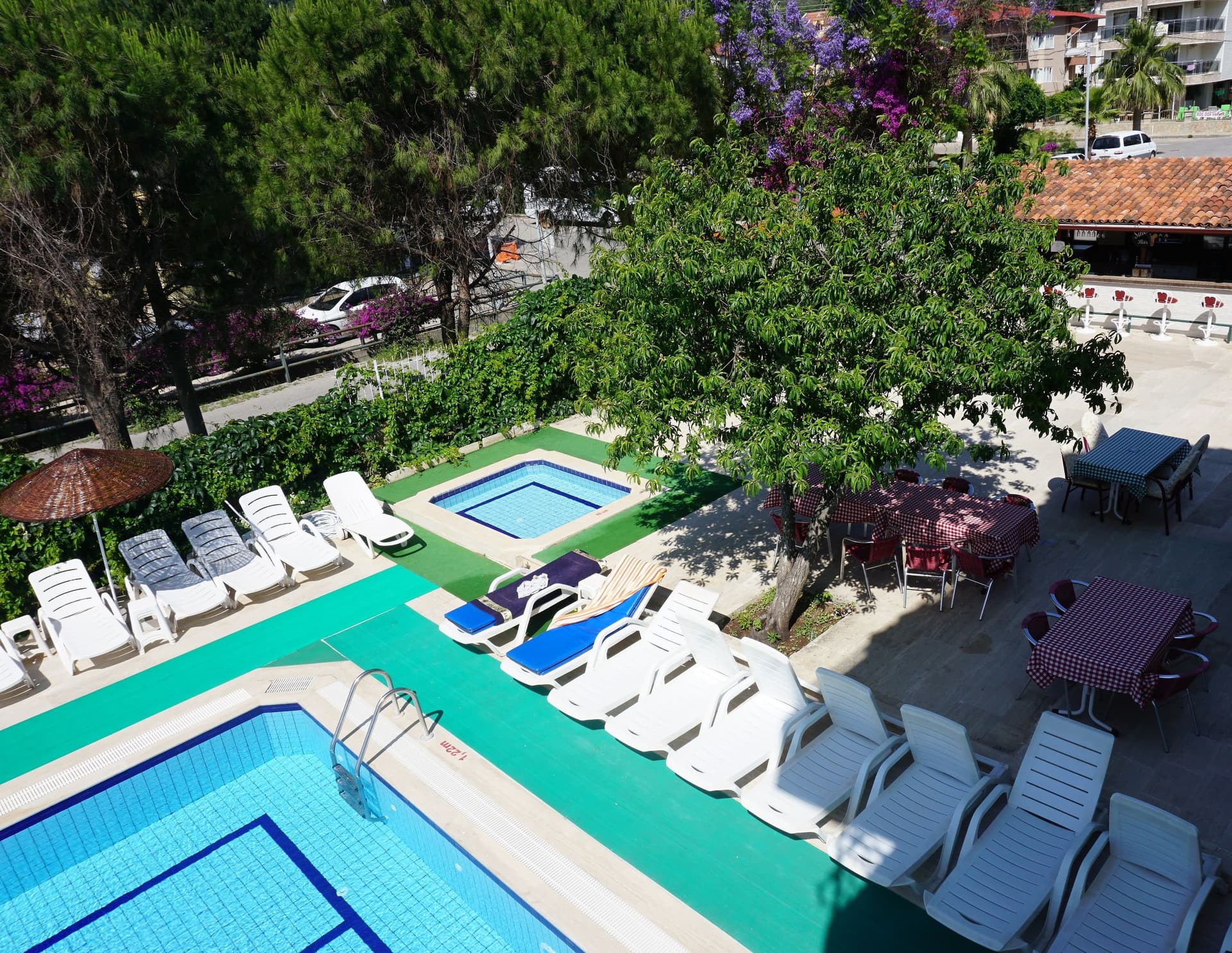Hotel Image 2