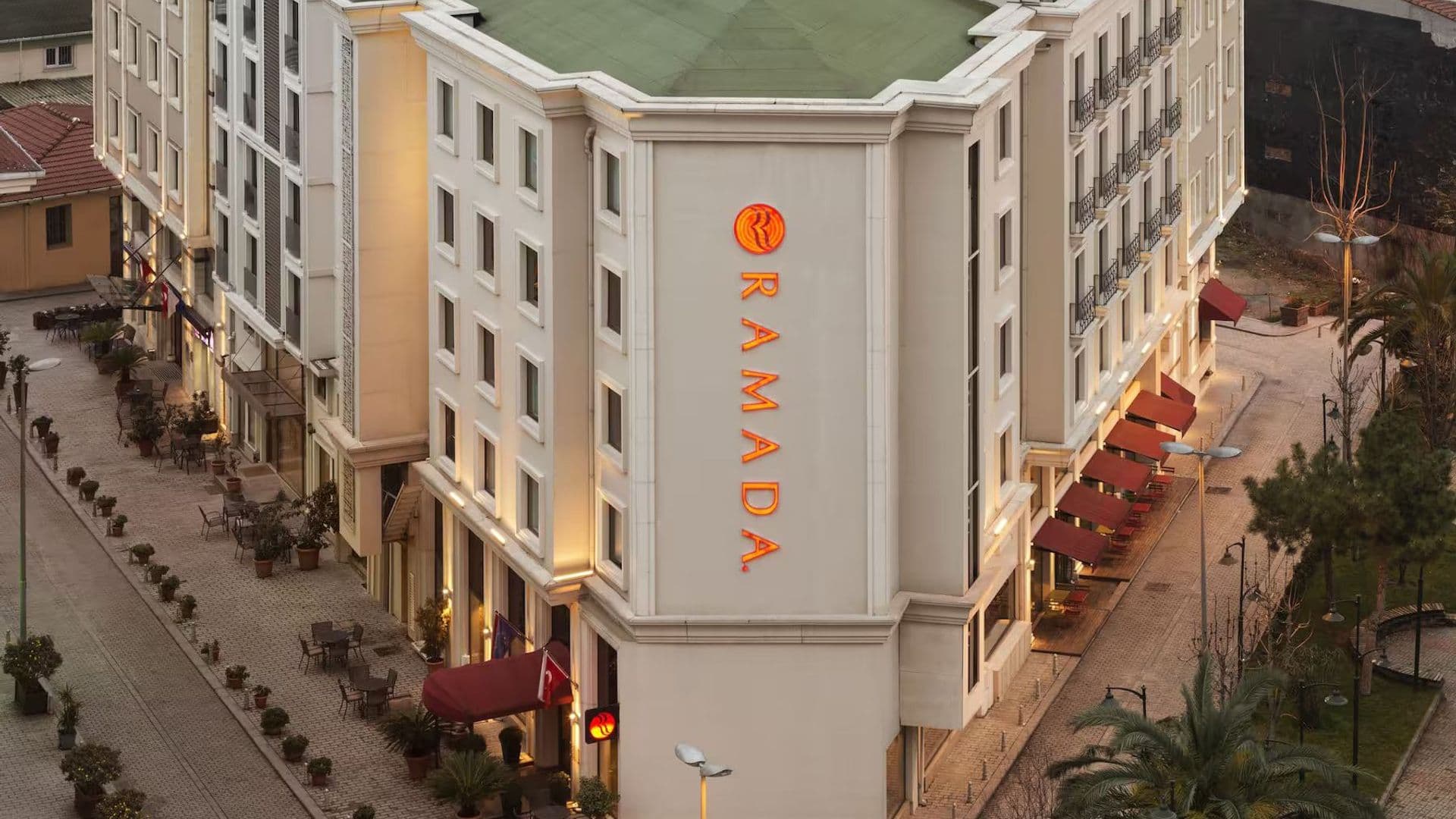 Hotel Image 2