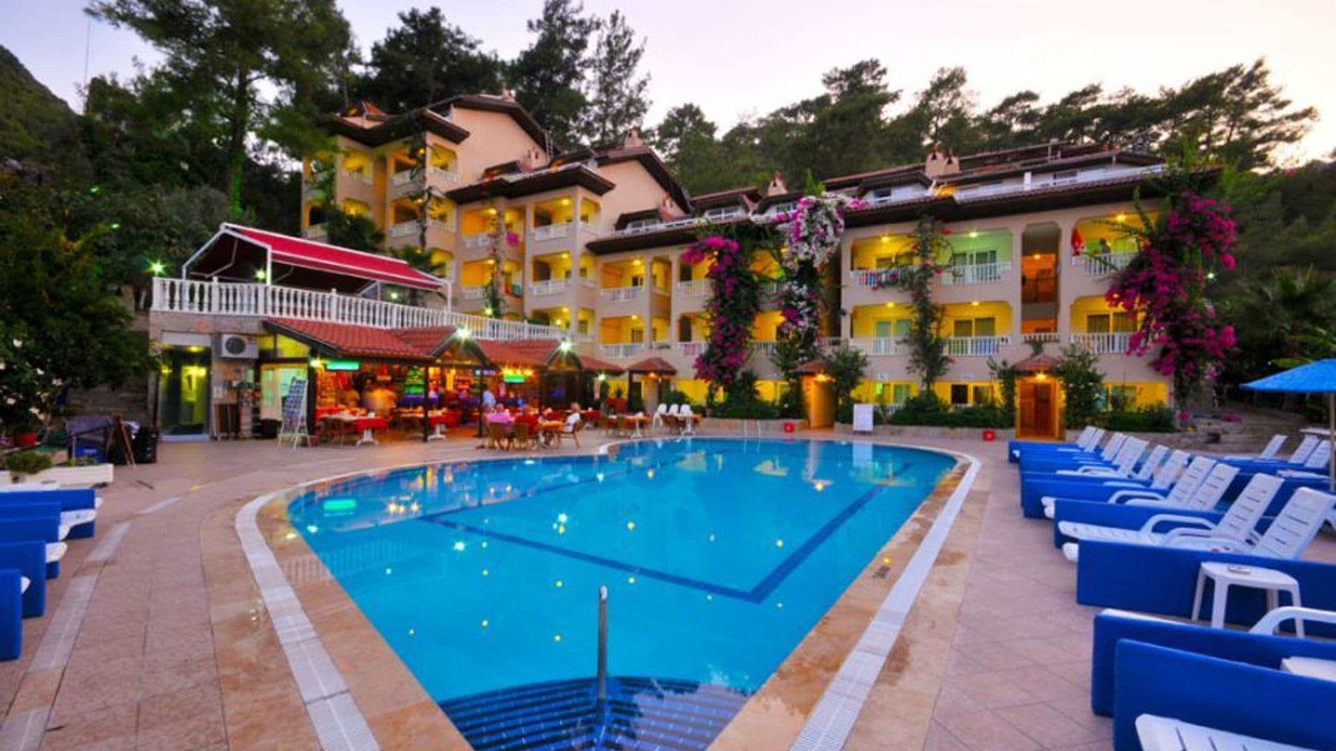 Hotel Image 2