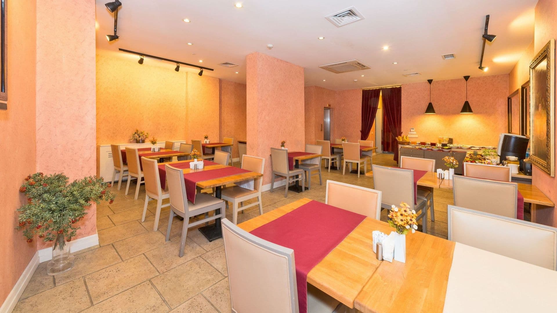 Hotel Image 4