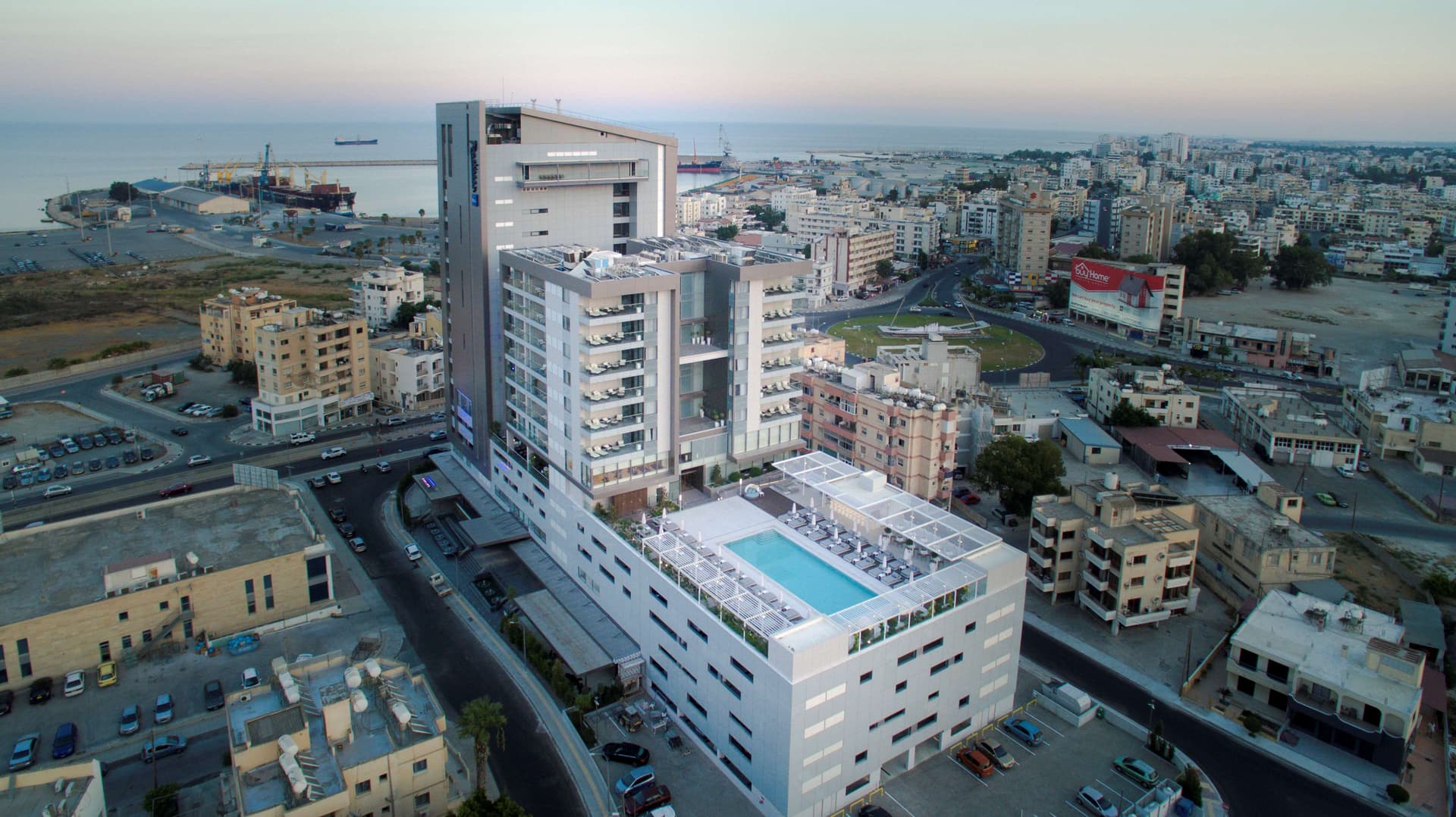 Hotel Image 2