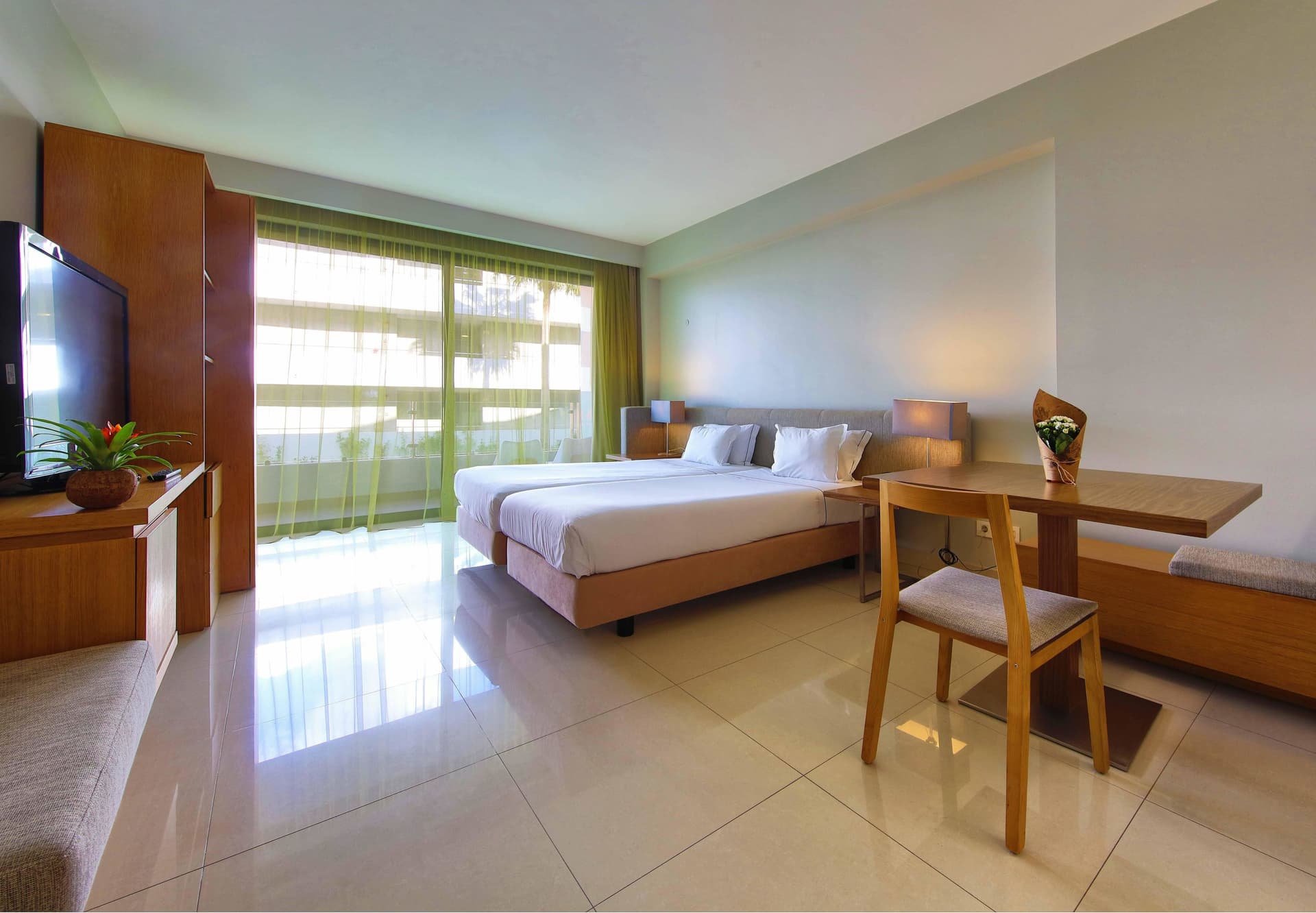 Água Hotels Riverside