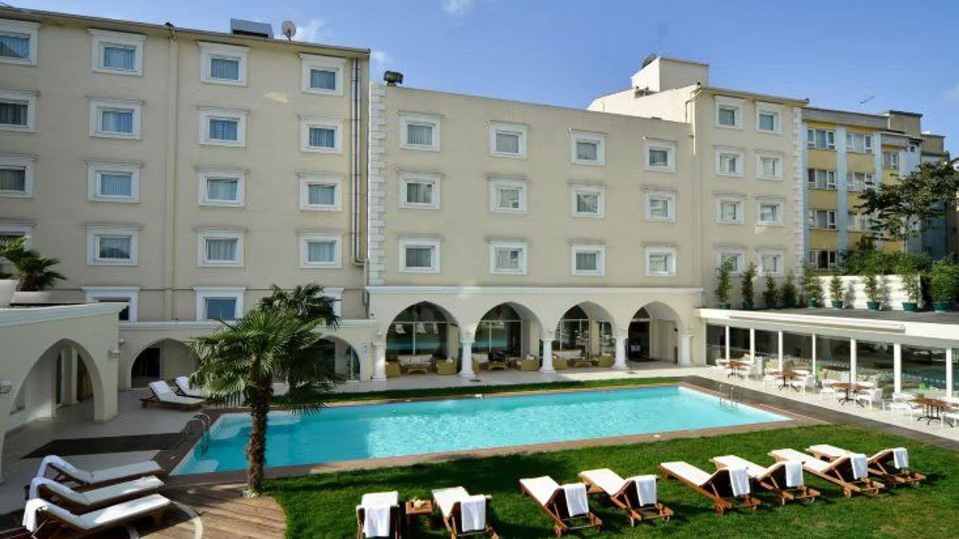 Hotel Image 2